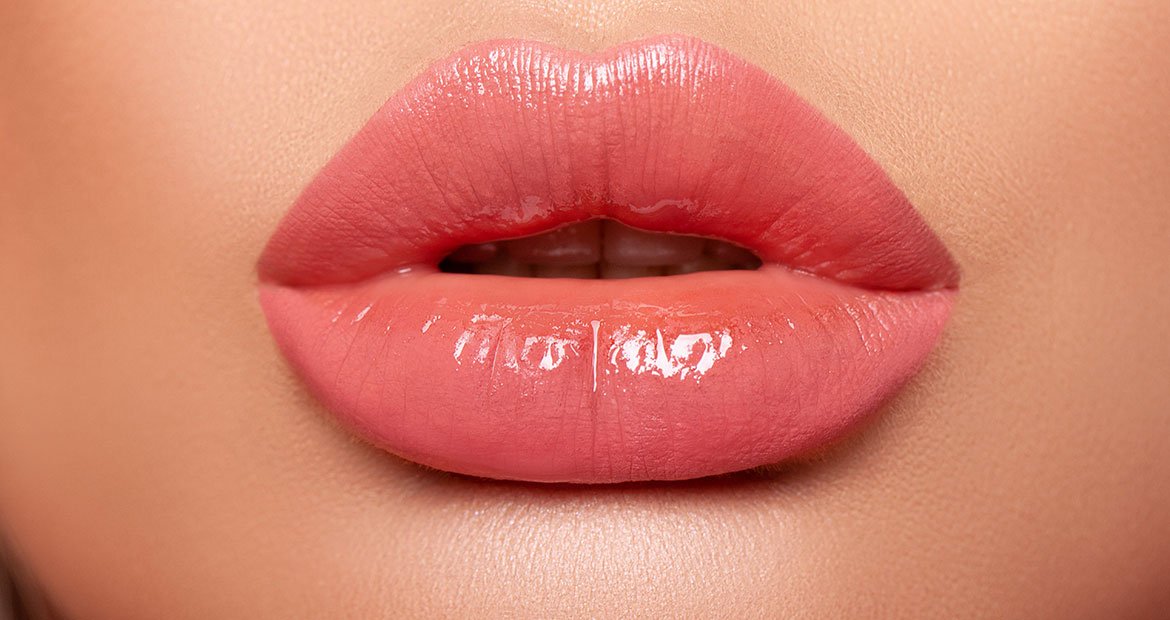 Imagem De Um Labio Volumoso E Brilhoso